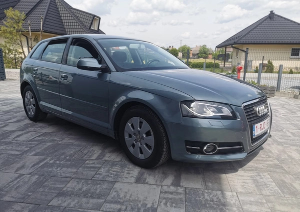 Audi A3 cena 30500 przebieg: 194000, rok produkcji 2010 z Dębica małe 596